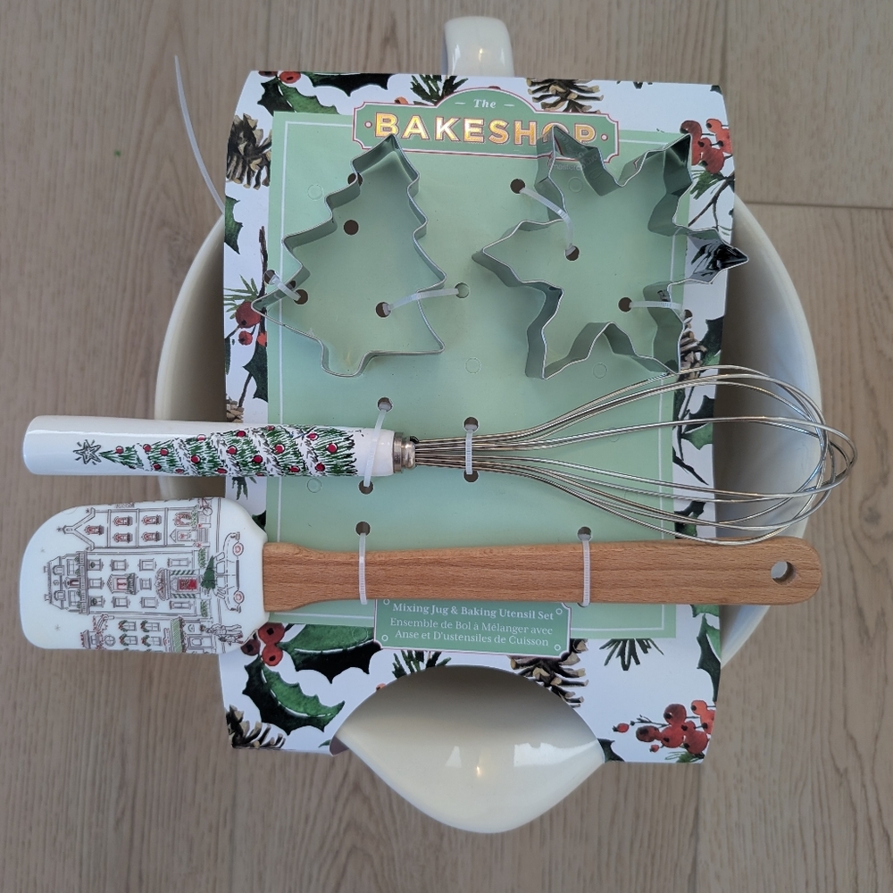 NWT The Bakeshop 5 Piece Holiday Baking Set